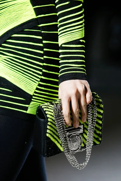 Look 73